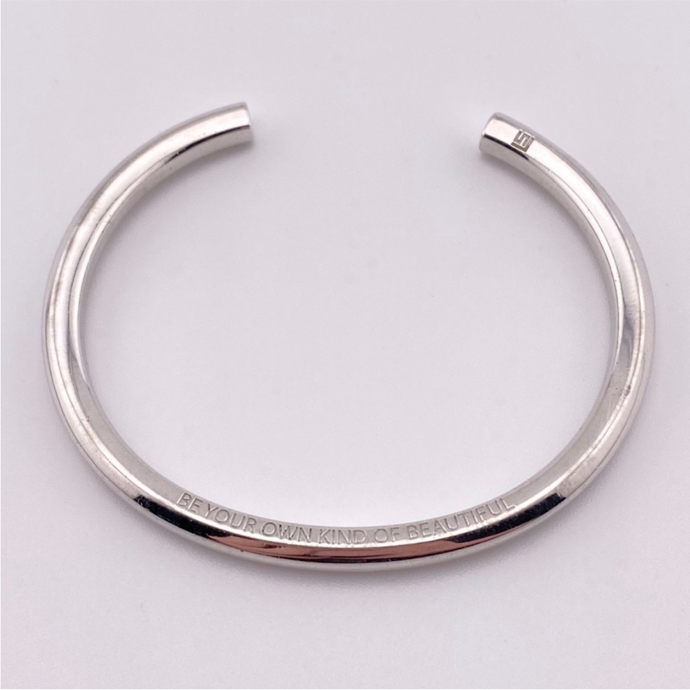 ($4) Stella Valle Be Your Own Kind of Beautiful Silver Tone Hexagon Bracelet